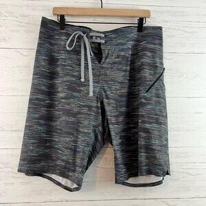 Lululemon Colorful Space Dye Board Shorts Size 36